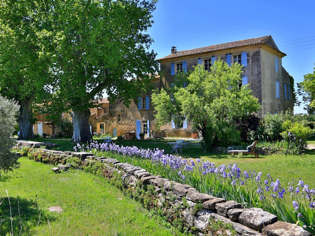 Domaine La Carraire Bed & Breakfast Lauris Exterior photo