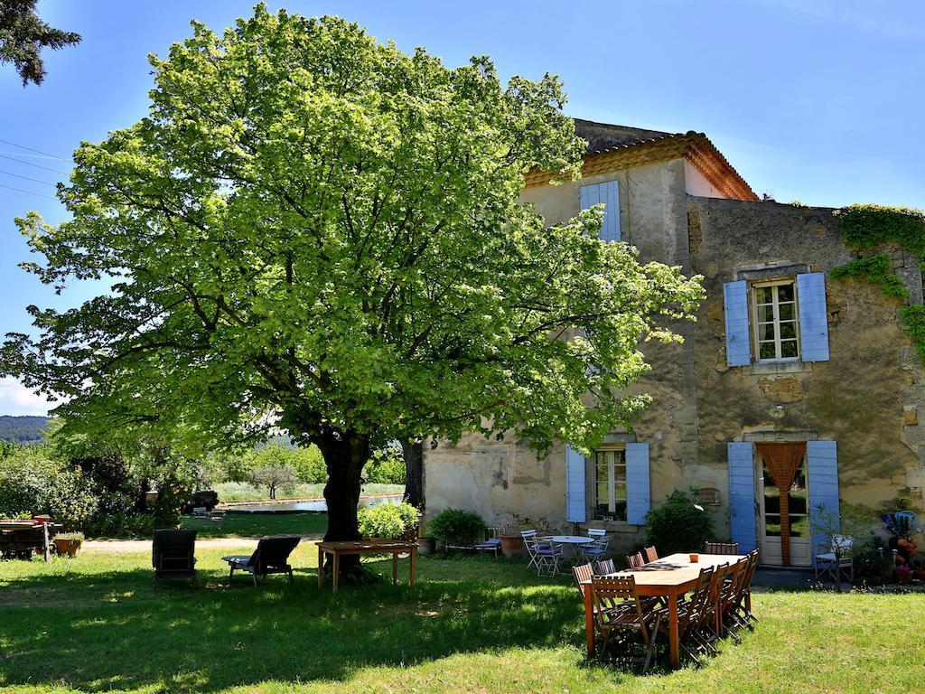 Domaine La Carraire Bed & Breakfast Lauris Exterior photo